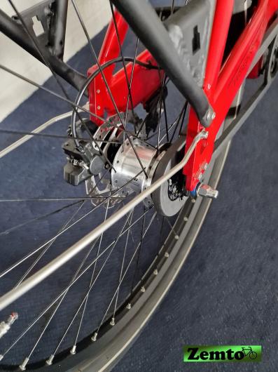 Damen E-Bike Shark mit Mittelmotor , Hydr. Bremse, 7 Gang rot