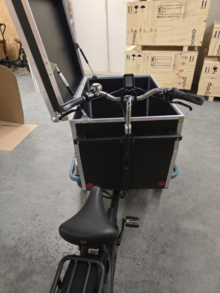 Bakfiets E-Cargo Trike Classic Narrow Steps, mit Box, individuell konfigurierbar