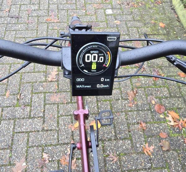 NEU: Elektro Dreirad Zemto-UM-CHILL , 672 WH, 80 NM - Mittelmotor, Weinrot